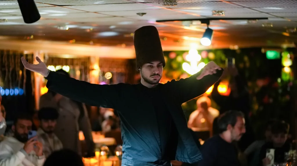cruise-on-bosphorus-dinner-cruise (7)